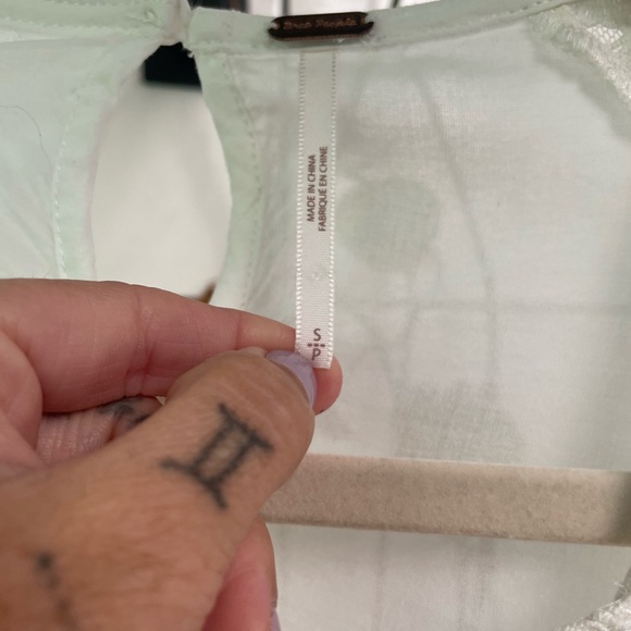 Free people white eyelet top - Picture 4 of 5